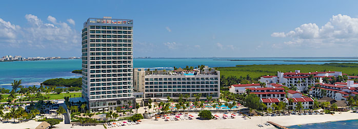 Breathless Cancun Soul Resort & Spa