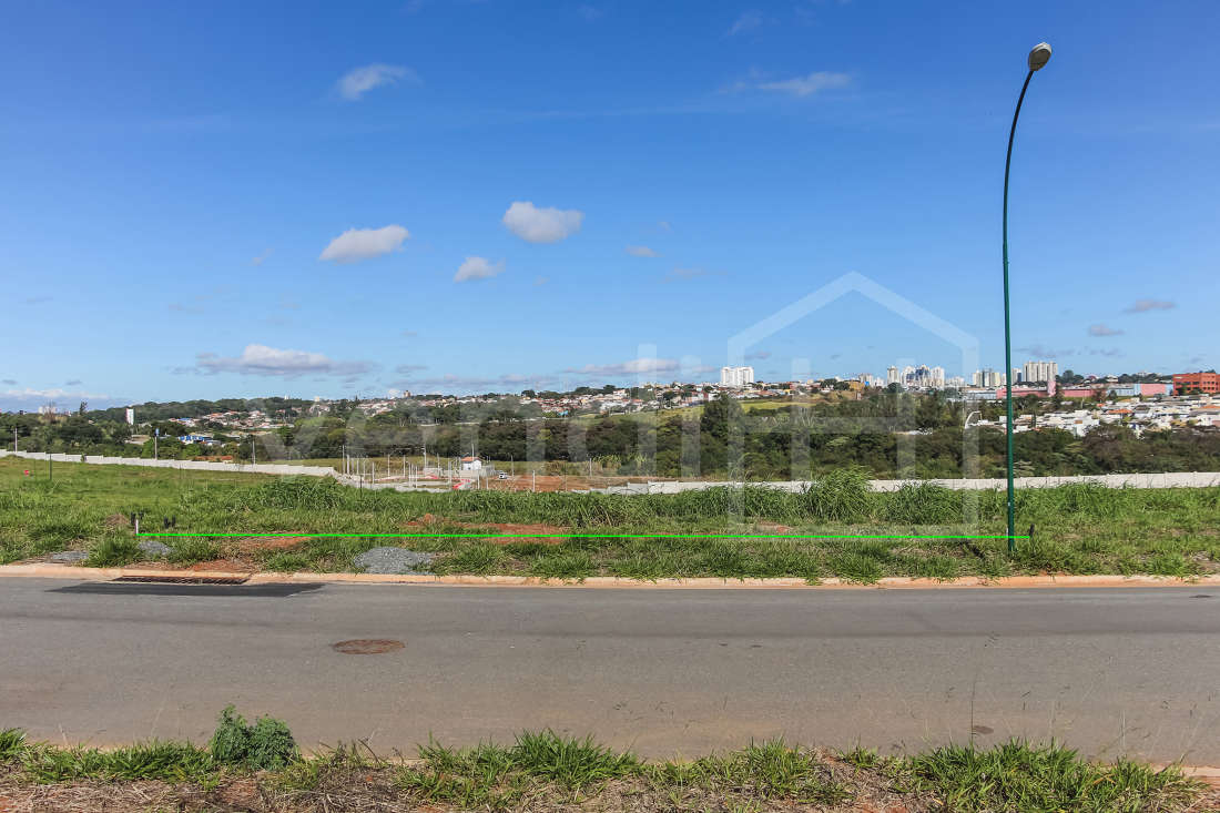 Lote para Comprar em Loteamento Residencial Arborais – Campinas