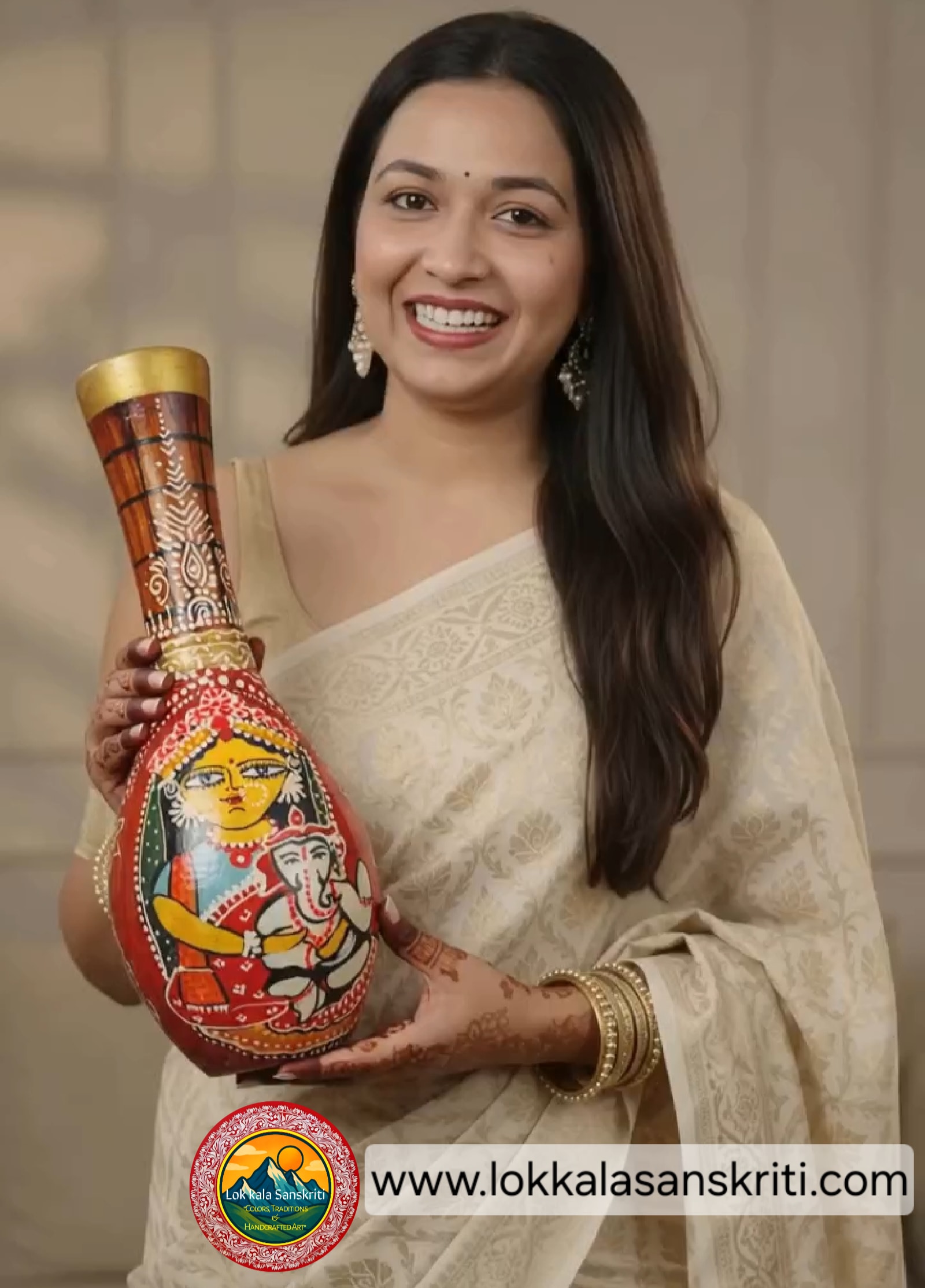 Divine Parvati Maa & Ganesha Decorative Pot thumbnail 2