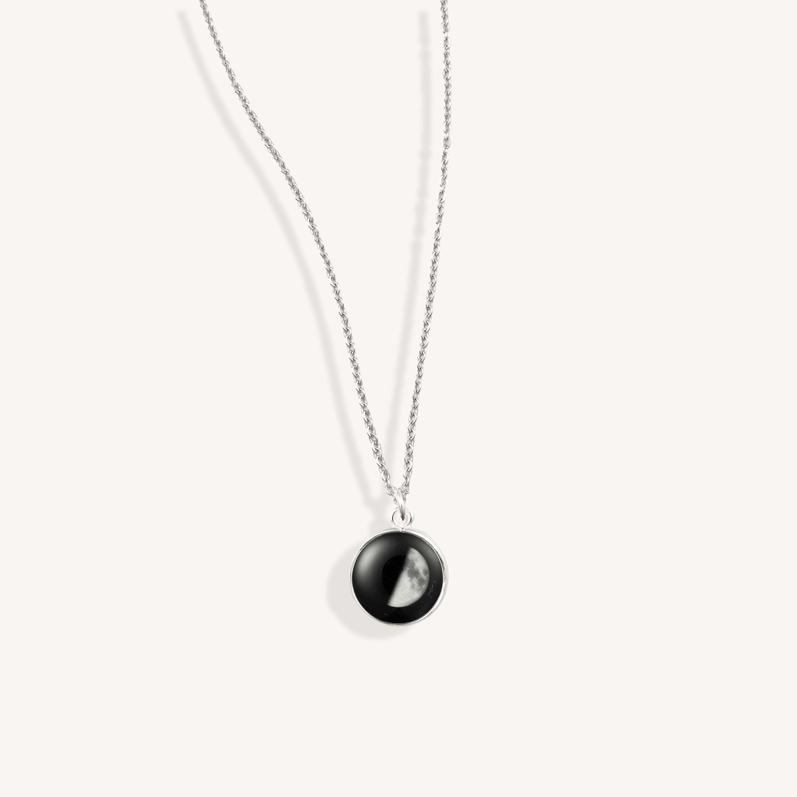 Moonglow Jewelry Necklaces Charmed Simplicity Necklace