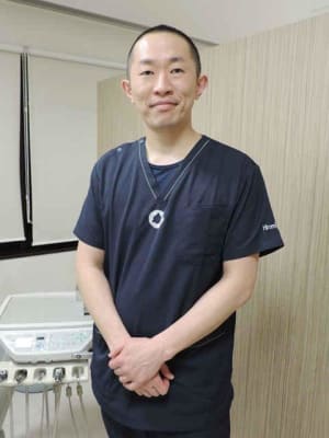 山井 裕生 院長