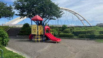 市場下町公園