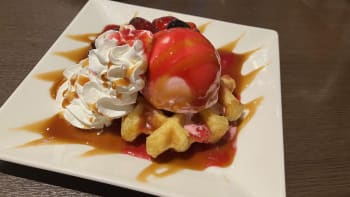 カラフル（カラオケ・イタリアンカフェ）