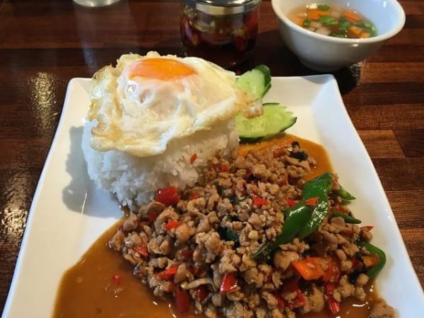 タイ料理・アジア料理　mog mog