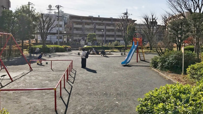 鴨居西河内公園
