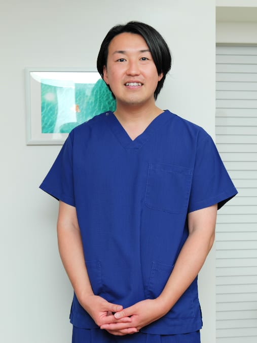 鈴木 亮広 院長