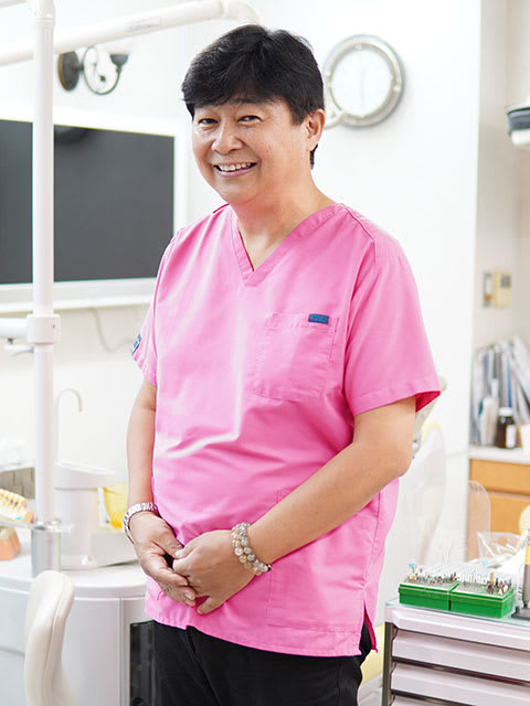 成瀬 隆弘 院長
