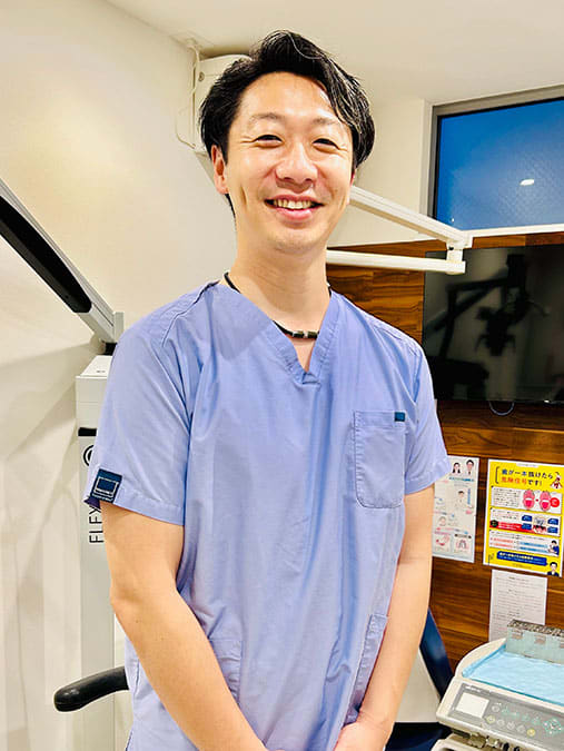 高松 朋矢 院長