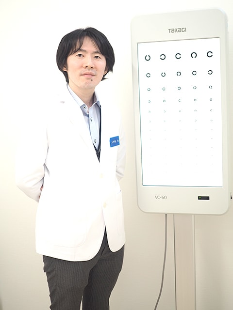 入戸野　晋　眼科医長