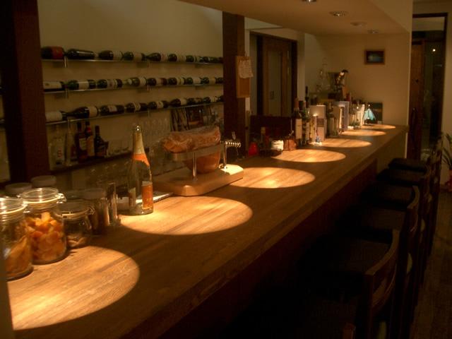 Trinity Wine Lounge & Cafe(トリニティ ワイン ラウンジ & カフェ)
