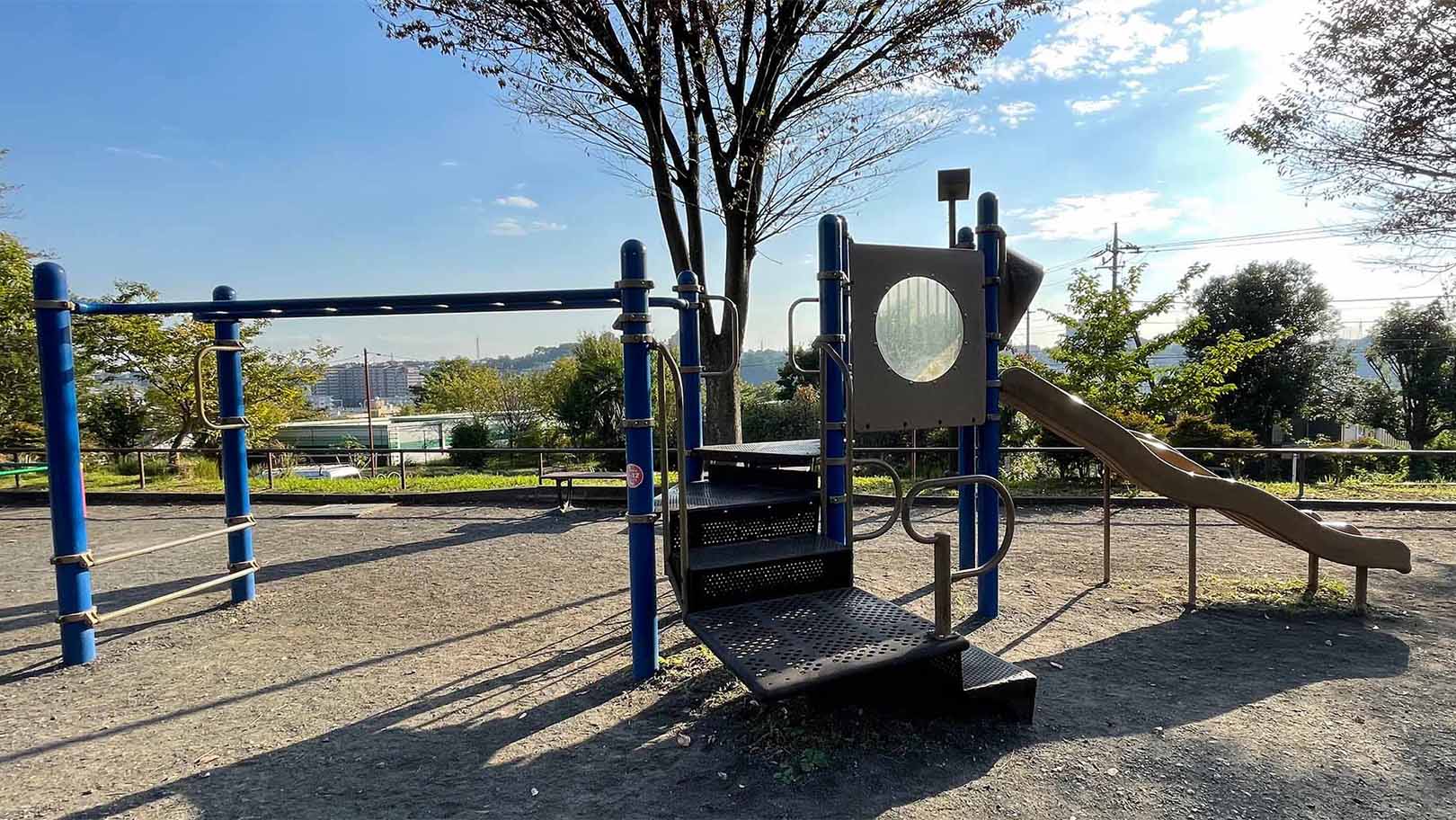 峰岡三丁目公園（ミネオカサンチョウメコウエン）(和田町駅,子どもと