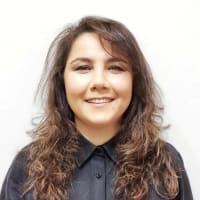 Arzu  M