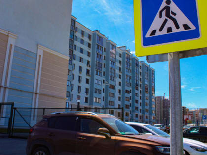 Жители Рязани просят обустроить парковку во дворе