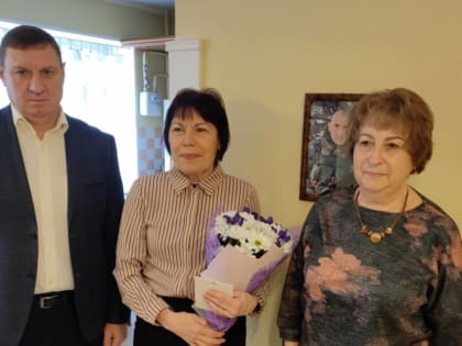 Рязаночки принимают поздравления с Международным женским днем