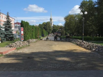 В Рязани начали благоустраивать Кремлевский сквер за 250 млн рублей