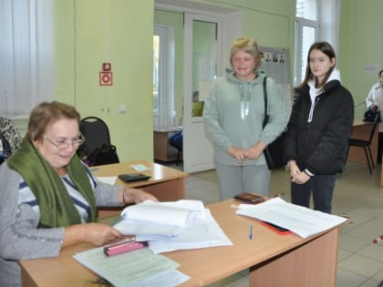 На избирательном участке в селе Пехлец Кораблинского района за два дня проголосовали 40 процентов избирателей