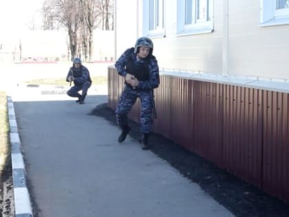 Рязанец открыл газ и угрожал взорвать квартиру