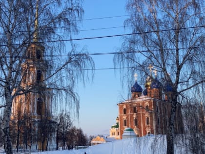 Заведения у Рязанского кремля начали брать деньги за «погреться»
