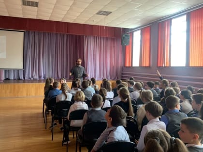 В школе № 16 прошла встреча, посвященная Дню славянской письменности и культуры