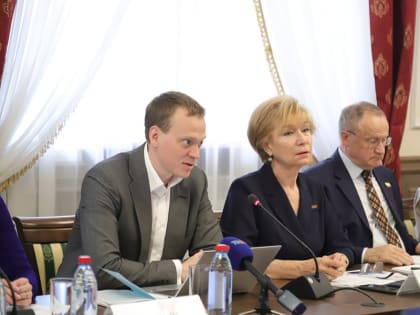 Губернатор Павел Малков поучаствовал в заседании Общественной палаты нового состава