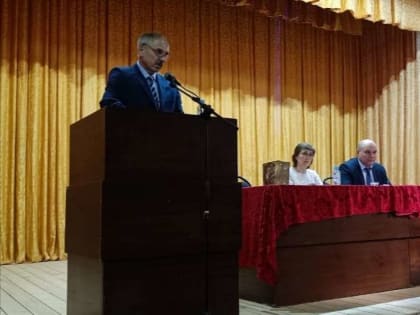 Настоятель Христорождественского храма с. Желудево Шиловского района иерей Сергий Просвирин принял участие в ежегодном отчете о проделанной работе глав сельских населенных пунктов 
