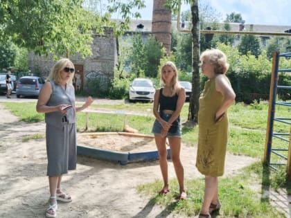 Светлана Ворнакова встретилась с жителями округа №10