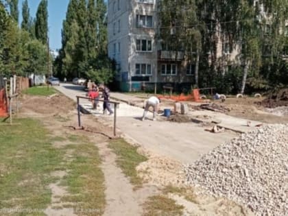 Бурмистров поручил оперативнее закончить работы возле школ Октябрьского района