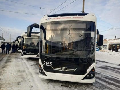 Павел Малков передал УРТ новые троллейбусы «Адмирал»