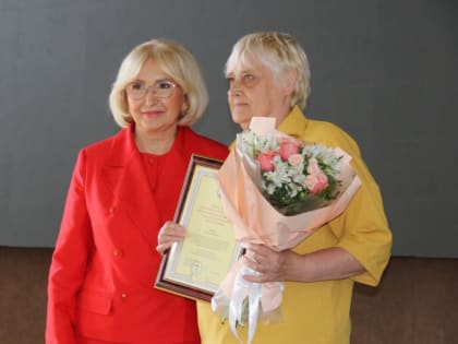 Рязанских библиотекарей поздравили с профессиональным праздником