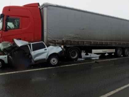 Установлены личности погибших в аварии с фурой в Рязанском районе