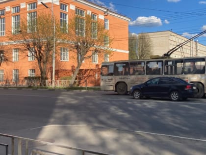 В Рязани остановились троллейбусы трех маршрутов из-за обрыва контактной сети
