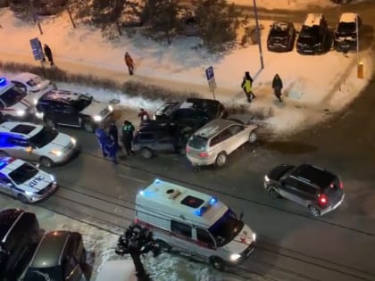 На улице Чапаева в Рязани произошло массовое ДТП
