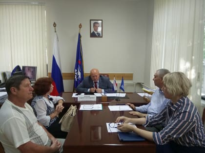 Депутат Госдумы рассмотрел обращения рязанцев