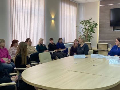 В Рязани прошёл семинар для родителей, испытывающих трудности при записи ребёнка в поликлинику