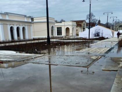 Паводок затронул Торговый городок в Рязани