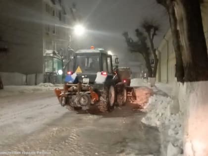 Ночью с городских улиц будут вывозить снег