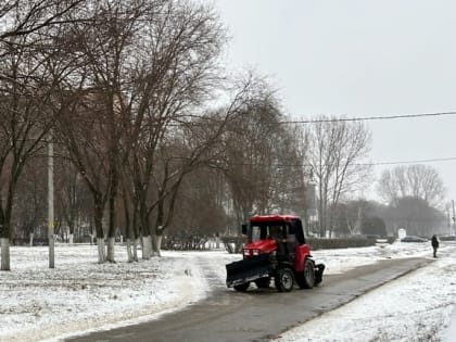 В Рязани продолжается уборка городских территорий
