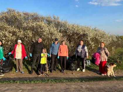 Депутаты городской Думы приняли участие в субботнике