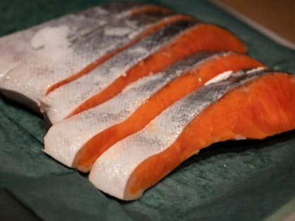 Эта рыба полна паразитов: мы ее подаем на стол и даем детям. В ней нашли 10-метровых червей