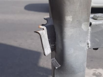 Жительница Рязани едва не истекла кровью на улице из-за опасного ограждения
