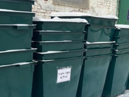 Рязанские осужденные в ИК №6 изготовили мусорные контейнеры для Скопина