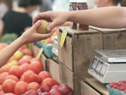 На ярмарках выходного дня в Рязани продали 3 тонны овощей и 6,5 тонн мяса