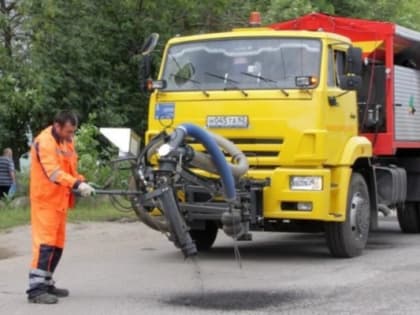 За неделю в Рязани отремонтировали участки дорог на шестнадцати улицах