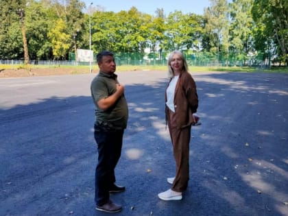 Депутат Светлана Ворнакова посетила спортшколу в Рязани