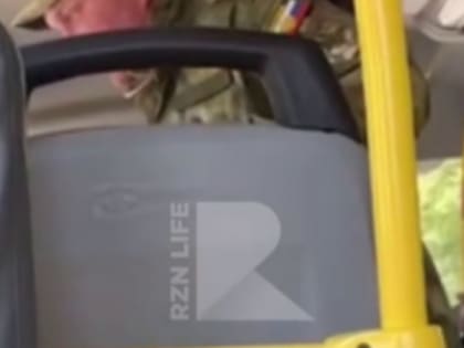 В Рязани мужчина в военной форме устроил конфликт в маршрутке
