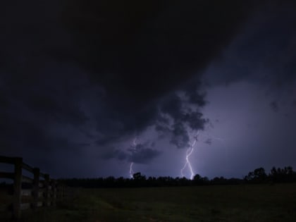 Жителей Рязанской области МЧС предупредило о грозе и ливне 7 мая