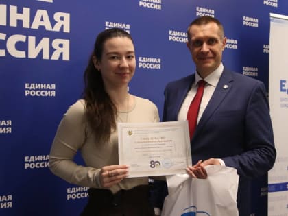 Первым выпускникам курсов сестринского дела вручили сертификаты