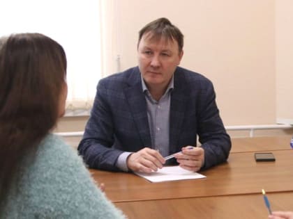 Александр Чайка встретился с жителями округа