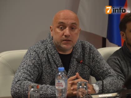 Уроженцу Рязанской области Захару Прилепину присвоили звание подполковника