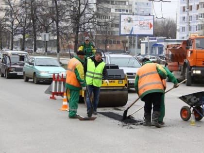 Рязанский губернатор пообещал наказать виновных в некачественном ремонте дорог